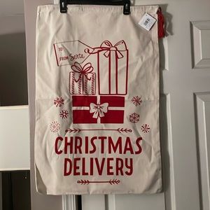 4/$20 Christmas Delivery large cloth Gift Bag new with tags